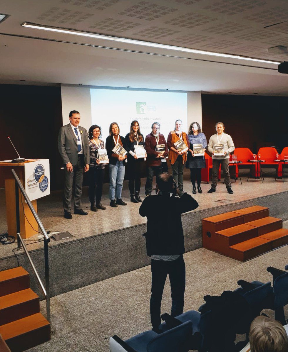 residuscat's tweet photo. Commemorem 10 anys de "la Setmana", un projecte referent a Europa en educació ambiental i particularment en el foment d'una bona gestió dels #residus. #EWWRCat #16JPR @territoricat https://t.co/BfgBdTMHv9