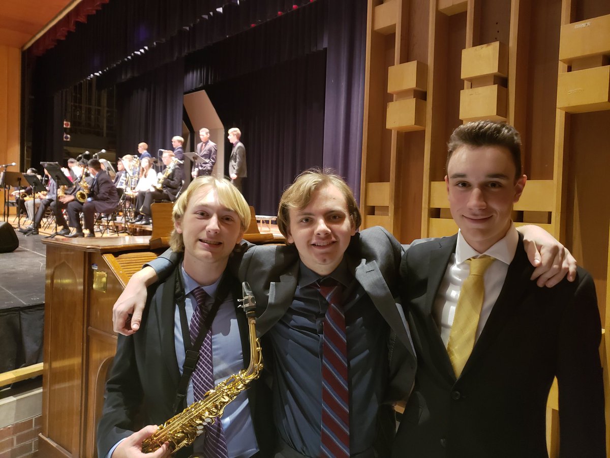 CarmelBand's tweet photo. HUGE congrats to Kate Senger (classical), and Kevin Hutchins, Alvin Santner, and Michael Wattelet (jazz) for representing Carmel at the ILMEA All-District festivals the past two weekends. They auditioned against musicians from 60 area high schools to earn this honor. #skillz https://t.co/l37ieKukqH