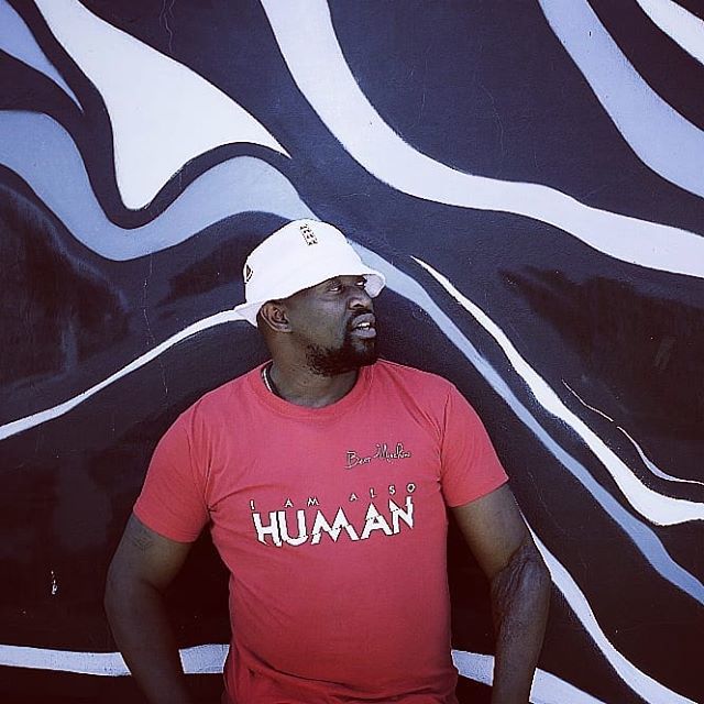 UtopiaShow872's tweet photo. .@TransAfrica872 yesterday we got the "in love" vocab in SiPitori". This afternoon with @beatmochini it's the opposite, we're learning how to break up on #Utopia872 with @KeaNcube
#MindYourSiPitori #LearningAfricanLanguages
#DSTV872 #OVHD609 https://t.co/8aUJX16fQF https://t.co/A8Bdoyv2ap