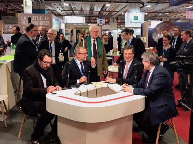 Merci à <a href="/EnsCatho/">Enseignement catho</a> d'avoir fait intervenir élus locaux, nationaux et responsables de l'Enseignement catholique. Retrouvez ci-dessous quelques-unes des interview réalisées pdt le #SMCL2018 ▶️ bit.ly/2qXnSIF