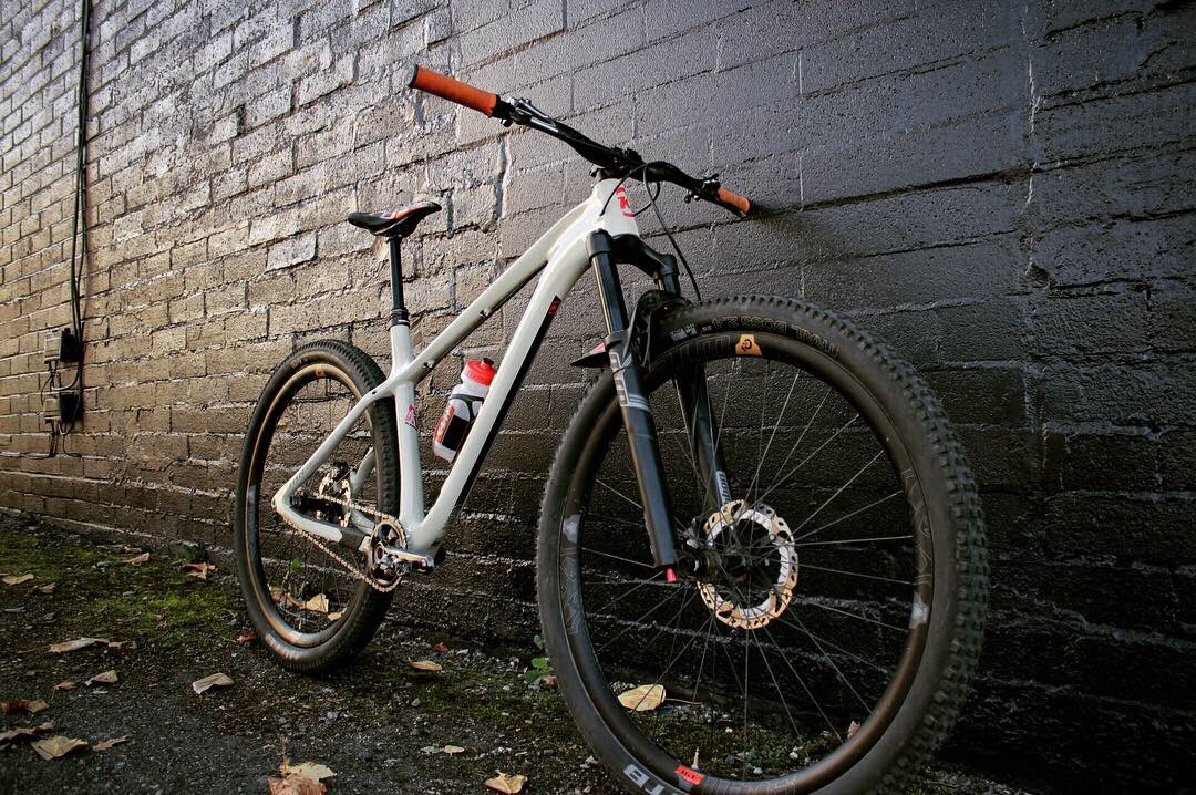 My partners at <a href="/stagescycling/">Stages Cycling</a> are building Functional Shopping Threshold this week, 25% off everything at stagescycling.com, so if you’re hungry for watts, check out early and get out on Friday! #stagesblackfriday