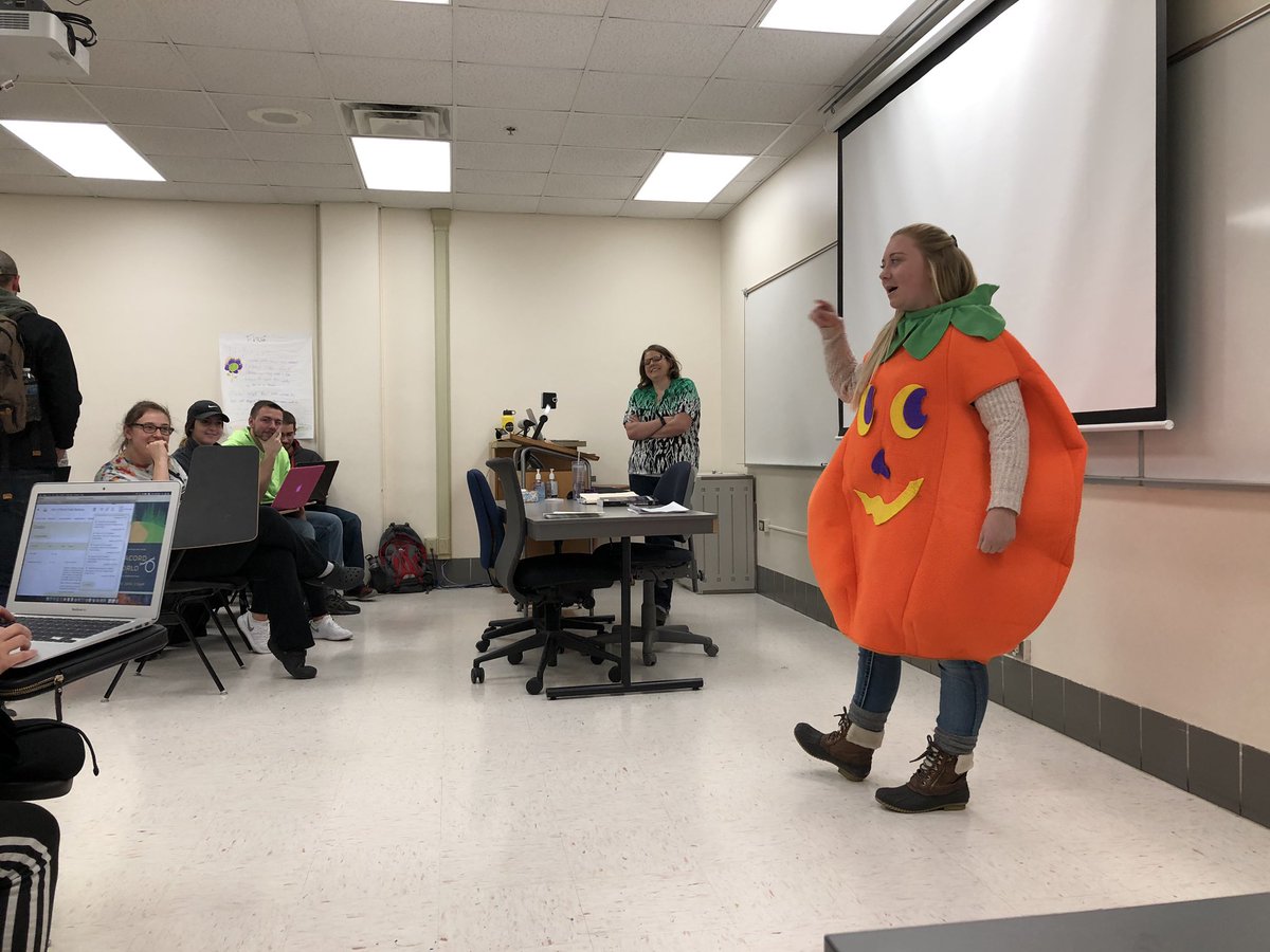 ProfessorHicks's tweet photo. @mnsu_rec Cinderella’s carriage turned into a pumpkin at midnight. @IsabelMaertens turns into one around noon. Thankful for putting on a great Thanksgiving #RecClub! https://t.co/XryODVRRbd