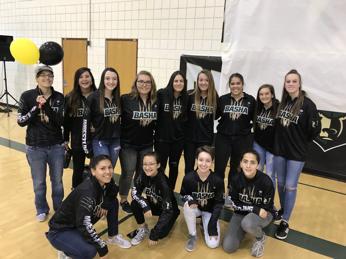 BashaAthletics's tweet photo. Tonight Basha High School Girls’ Wrestling makes history as they participate in the 1st ever Basha High School Girls Wrestling Match! Meet starts at 4pm!
#Team1 #Meet1 #buildingbasha
Go Bears!
🐻🤼♀️‼️ https://t.co/FnFslMnGFg