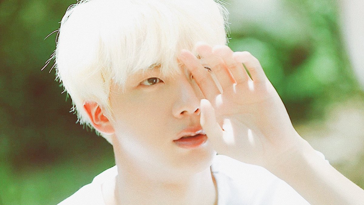 BTSorbit's tweet photo. 🌿 @BTS_twt https://t.co/criRT8D943