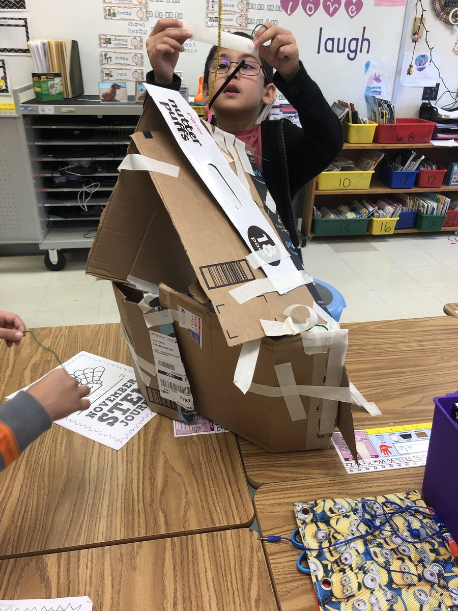 cmwareing's tweet photo. First Grade making turkey traps for Thanksgiving Stem Day!! 🦃 @paulamott4 @KScarbs @LinkhornParkES #gobblegobble https://t.co/t5H9VzW2Kq