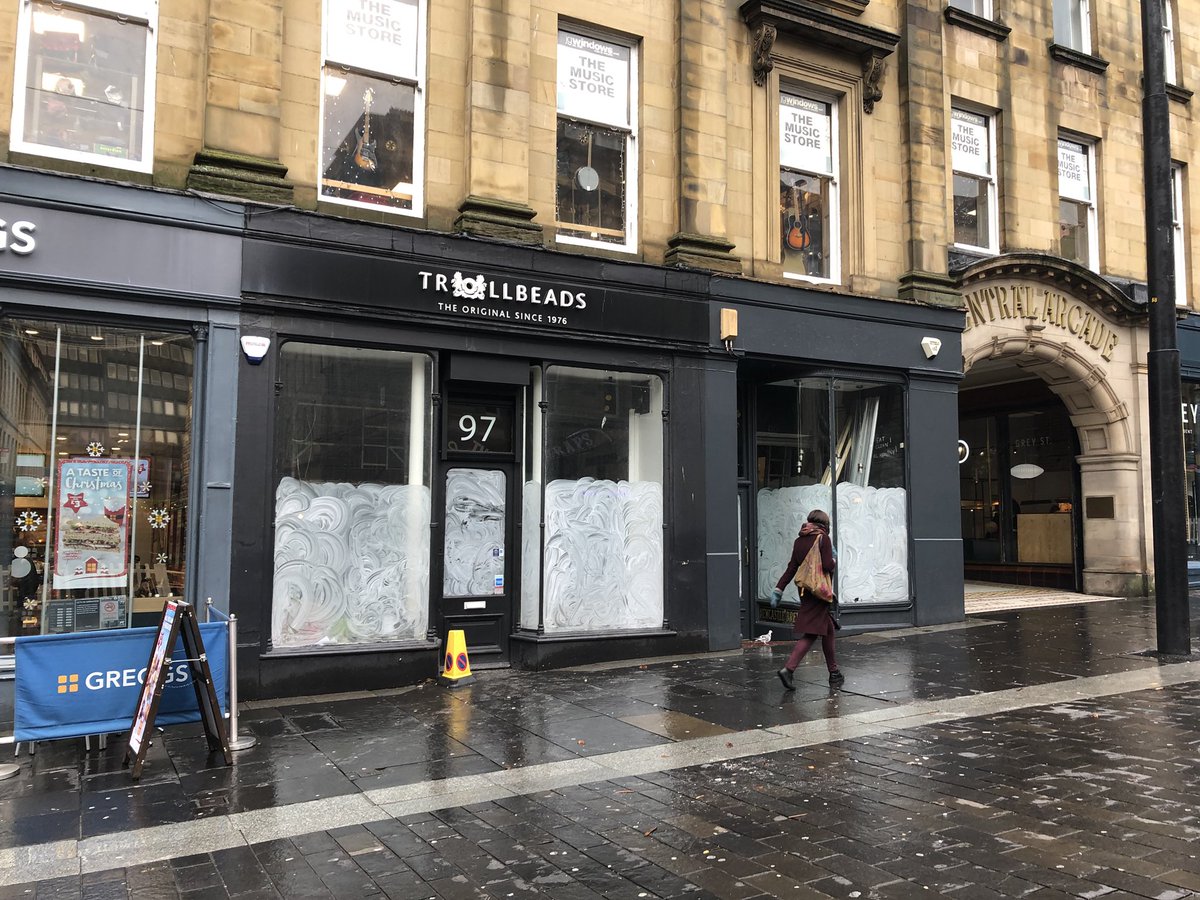 Work has started on the new @thenakeddeli on Grey Street! Looking forward to it opening.

#architecture #thenakeddeli #nakeddeli #architectsnewcastle #newcastle #restaurant #deli #RIBA #cleaneating #cleadfood #food