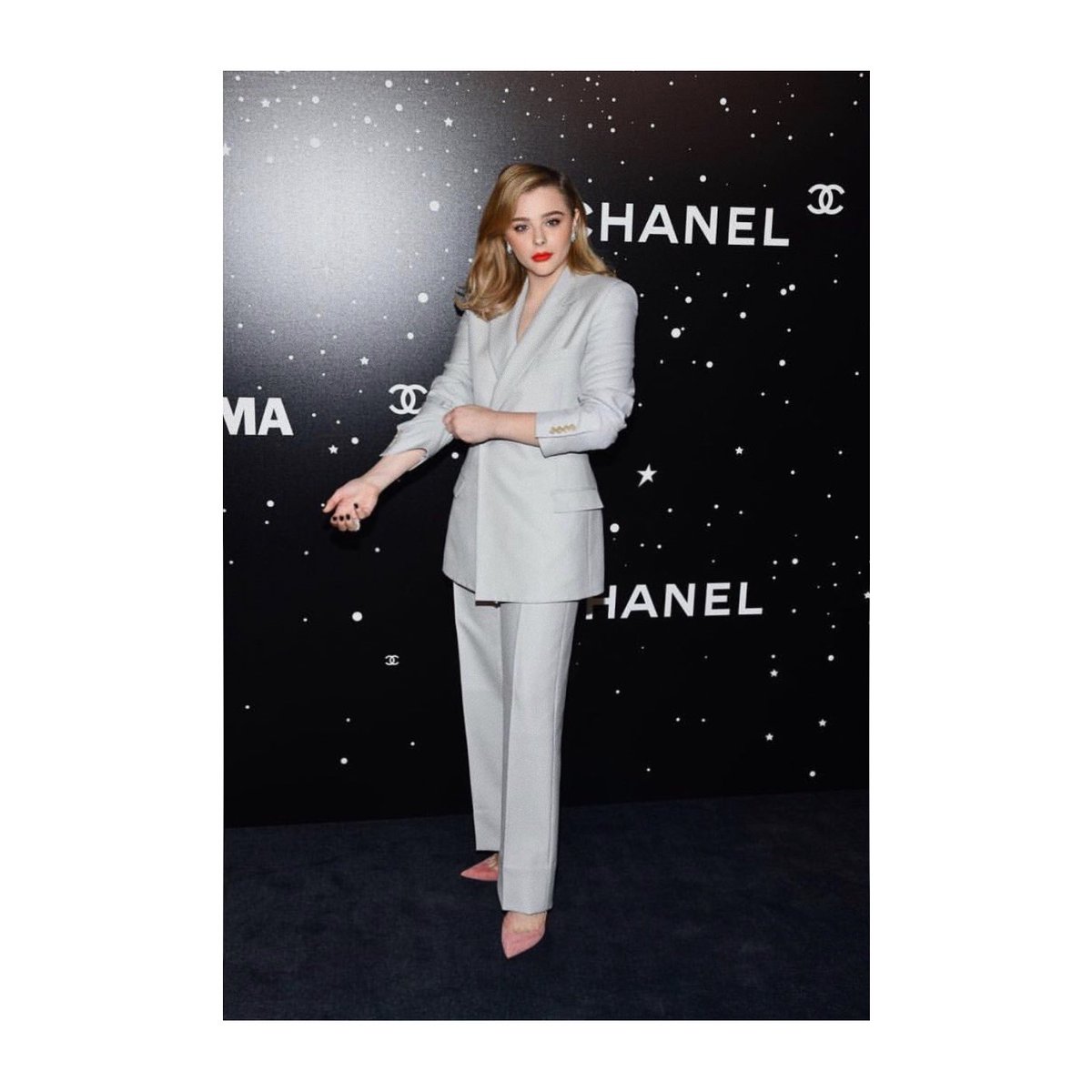ChloeGMoretz's tweet photo. https://t.co/22zmDLVKwc