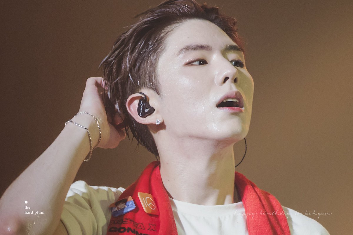 thehardplum's tweet photo. 잘생긴 유기현 사진 풀고싶어서 오늘만을 기다려왔다.
#1122KIHYUNDAY https://t.co/AaimqMkdUS