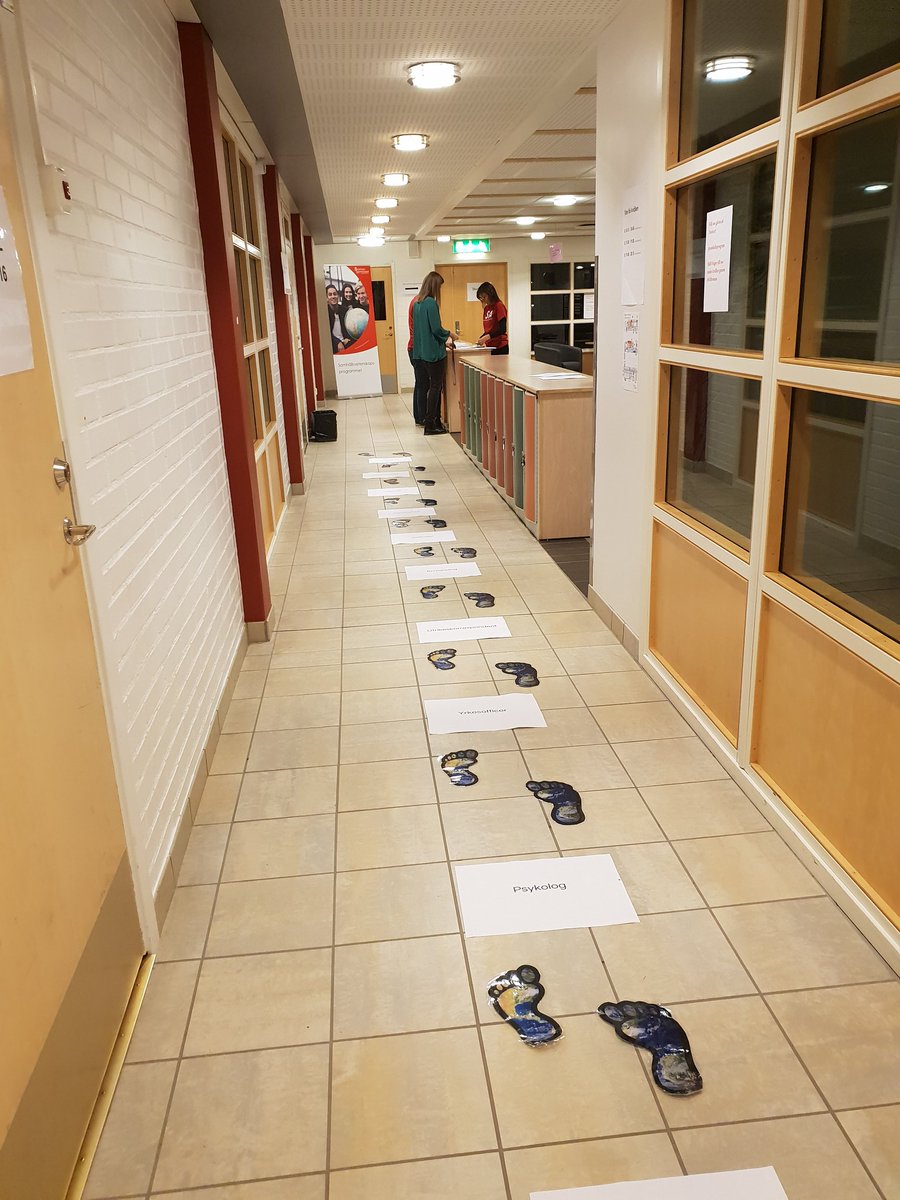 samhallsprogram's tweet photo. Nu är vi redo för öppet hus, välkomna! #SABroman https://t.co/8ooyChwFlY