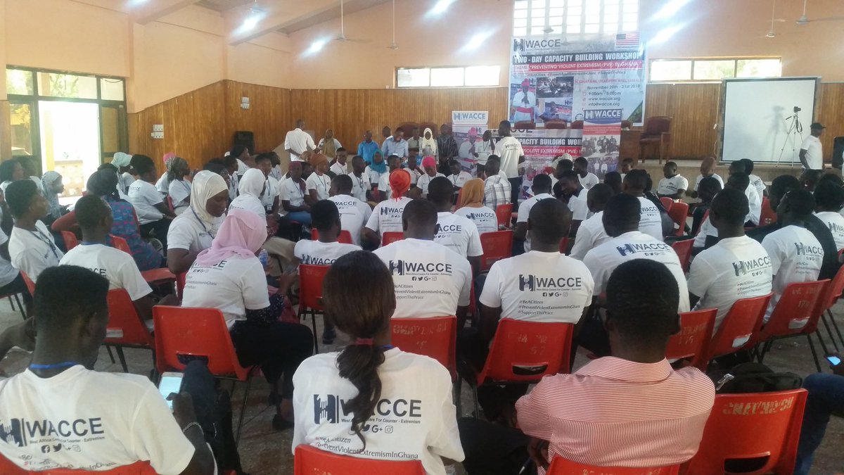 AGESSLUV's tweet photo. It's time for certificate #BeACitizen
#PreventViolentExtremismInGhana
#SupportThePeace https://t.co/D9LhqO9qfp