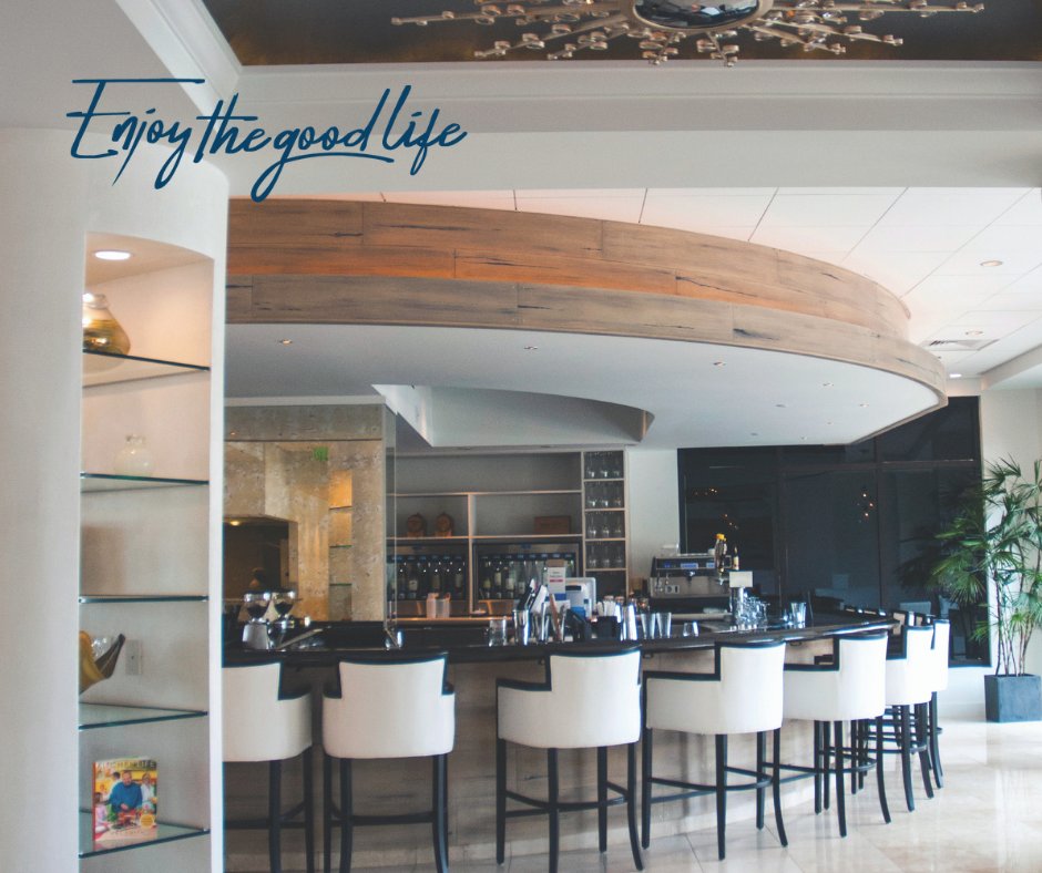 📣AWESOME HAPPY HOUR ALERT📣
Stop by Naples Bay Resort &amp; Marina's 1500 South Restaurant &amp; Bar and enjoy happy hour daily from 4-6pm with $5 drafts, house wines, and well drinks! 🍻🍷🍹
Click the link to see the full menu: buff.ly/2Pwdru8
#EnjoyTheGoodLife #NaplesBayResort