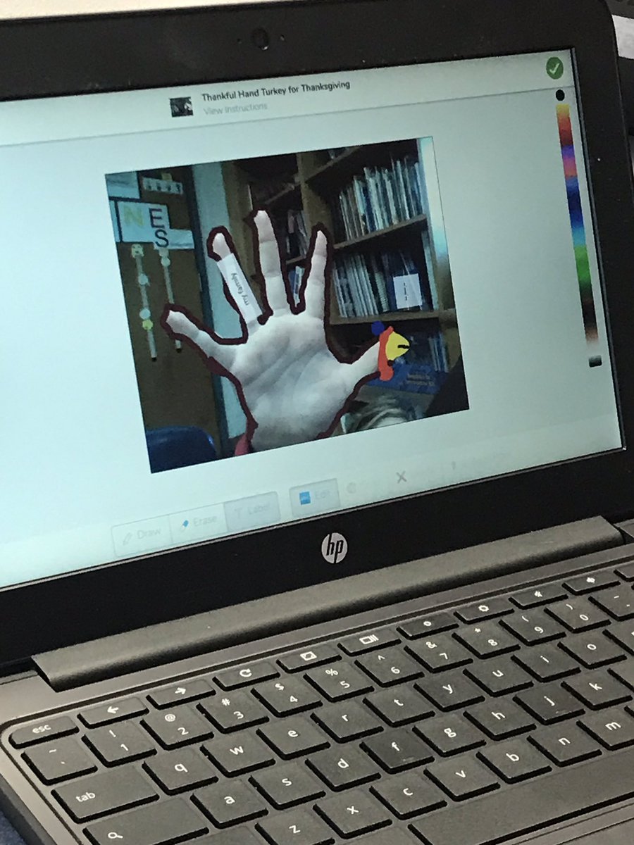 FredMillerHPS's tweet photo. Creating thankful turkey hands using @Seesaw this morning in Ms. Anderson’s 4th grade class! #hollistoninnovates #happythanksgiving https://t.co/2cdObEMdcW