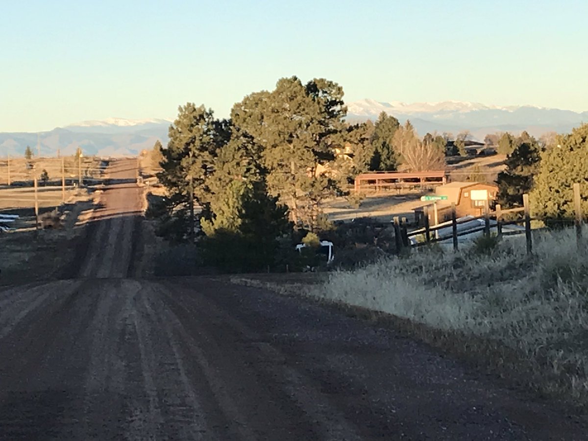 paulpetera's tweet photo. Nice to be back at altitude and running on dirt. #rnkrunning #shoplocal https://t.co/IP3CHTDUy2