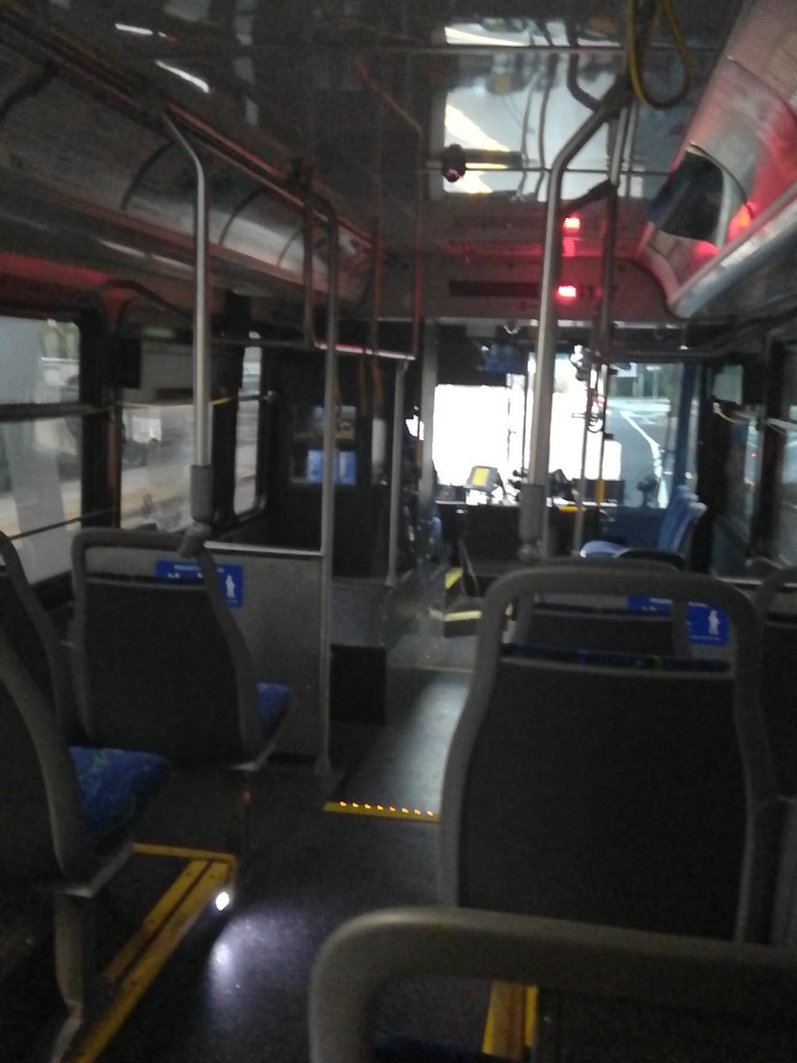 407foodie's tweet photo. Not sure how, but I just got a @VTA #201Dash all by myself from #Diridon to #SJSU
#PersonalDriver https://t.co/f6oNgh2TKd