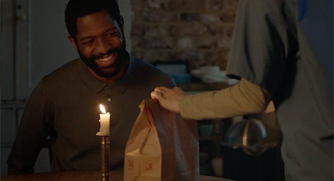 .@LeoBurnettLDN's sweet spots for McDonald's shows how fast food slows time for precious moments bit.ly/2DyC16x.