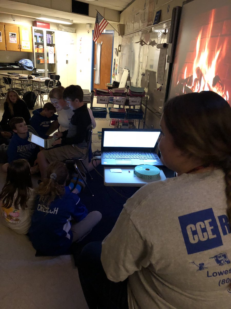 MrsThayer_ELA's tweet photo. Ss enjoyed sharing their creative writing, “The Tale of Tom Turkey”. They had to persuade Farmer B to not eat Tom Turkey! #groupcollab #secretwriting SO to @mrs_rothrock and Kerr as a guest judges! https://t.co/H3FNPhYsjc