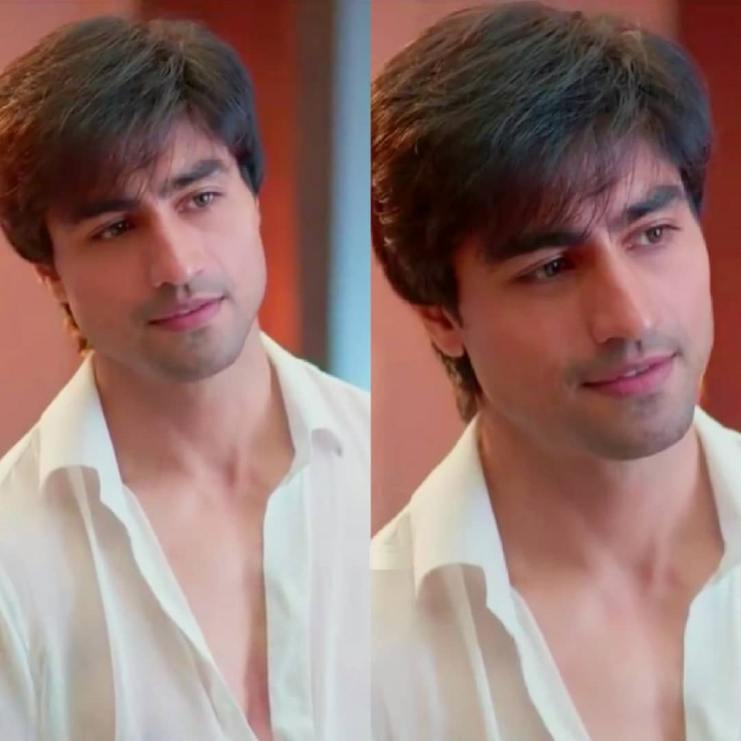 araan7260's tweet photo. I vote For #HarshadChopda for #AsjadNazirSexyList2018 and #EasternEyeSexyList2018

Dear friends ... Do vote for him 
And do RT as much as u can

1RT =1 VOTE

#DontEndBepannah #SaveBepannah #adityahooda #Bepannaah #Bepannaahmohabbat #Bepanah #Bepannah #myalltimefavorite https://t.co/4h1PDGZNdN