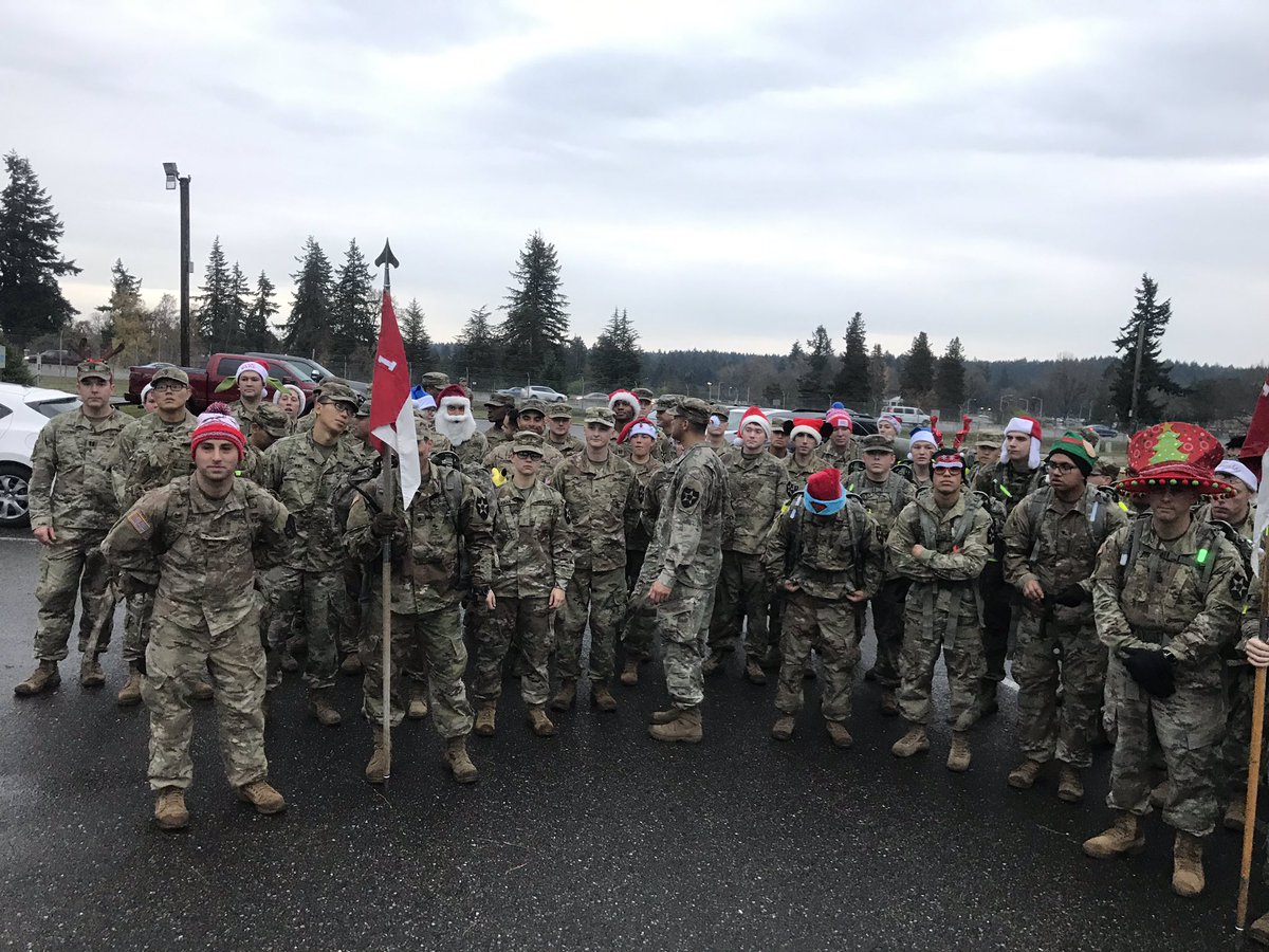 8_1Cav's tweet photo. Blackhawk ruck March to the JBLM Museum.
@lancer_brigade @7thID @I_Corps https://t.co/6Cu8hJEwa3