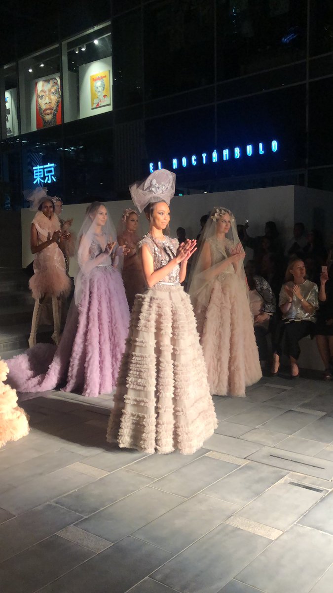 MayWardOfficial's tweet photo. Maymay Entrata with international Amato models!

#MAYMAYForAmatoAFW2018
Arab Fashion Week

@maymayentrata07 @Barber_Edward_ https://t.co/T2oBKRvbJ6