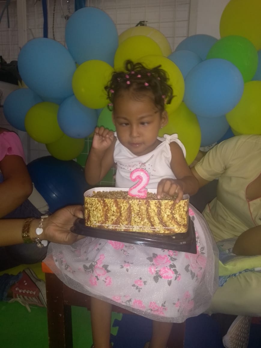 unitersalud's tweet photo. Celebrando el cumpleaños de Geraldin...#UnitersaludIPS https://t.co/7PneWM2XzK