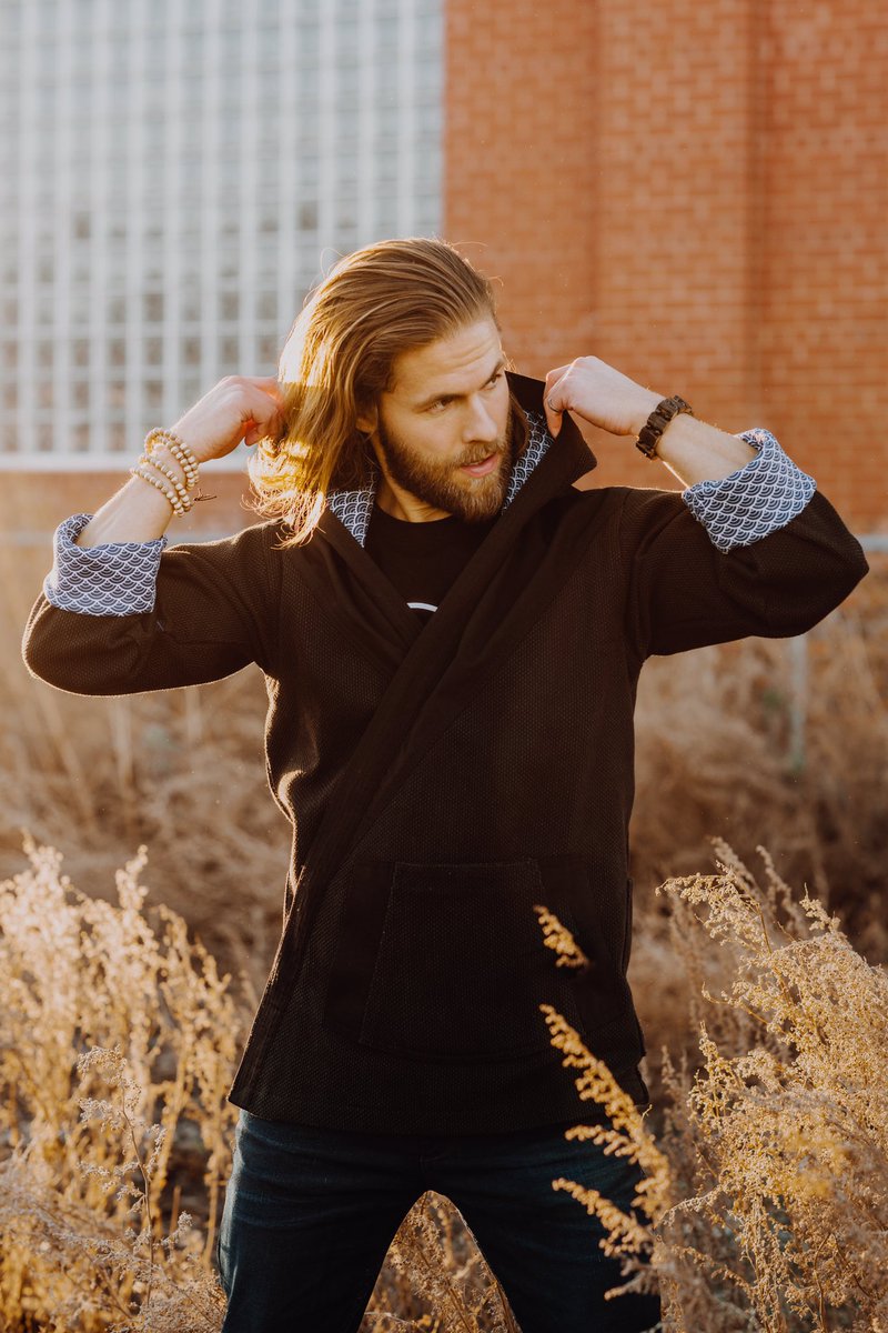 Photos from a recent shoot; can you tell I’ve been working? 

Also yes I know — he’s basically Thor.

He knows it too.