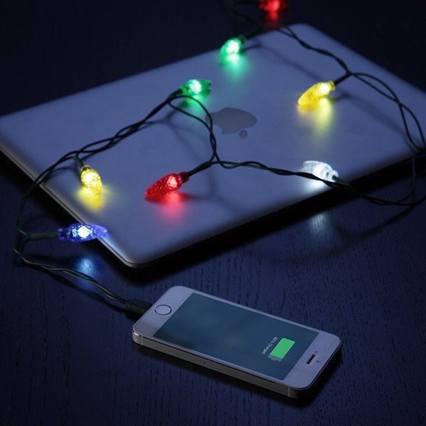 LussoGoods's tweet photo. PRE-BLACK FRIDAY SALE 🎄

Get in the Holiday Spirit today! ☃️

Christmas Light Phone Charger 😱🎁

50% OFF TODAY ONLY!!! 🎅🏼

Shop ➵  https://t.co/p9gdupgDPn 🎄☃️🎅🏼 https://t.co/OcHakVStNt
