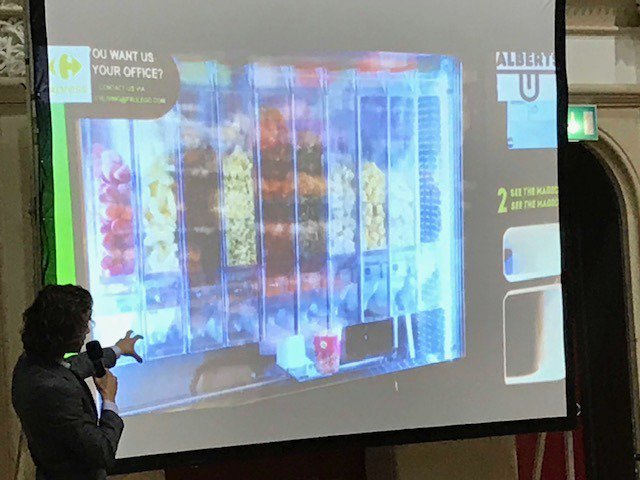 A vending machine that uses frozen fruit &amp; veg to make 'personalised #smoothies' 😋

Just 1 of the 'blue sky' concepts being pitched to multinational #food retailers like <a href="/ProcterGamble/">Procter & Gamble</a>, <a href="/Heineken/">Heineken</a> &amp; <a href="/PepsiCo/">PepsiCo</a> at Open Innovation Forum <a href="/QUBelfast/">Queen's University Belfast 🎓</a> 2day 

#OpenInnovation #Entrepreneur