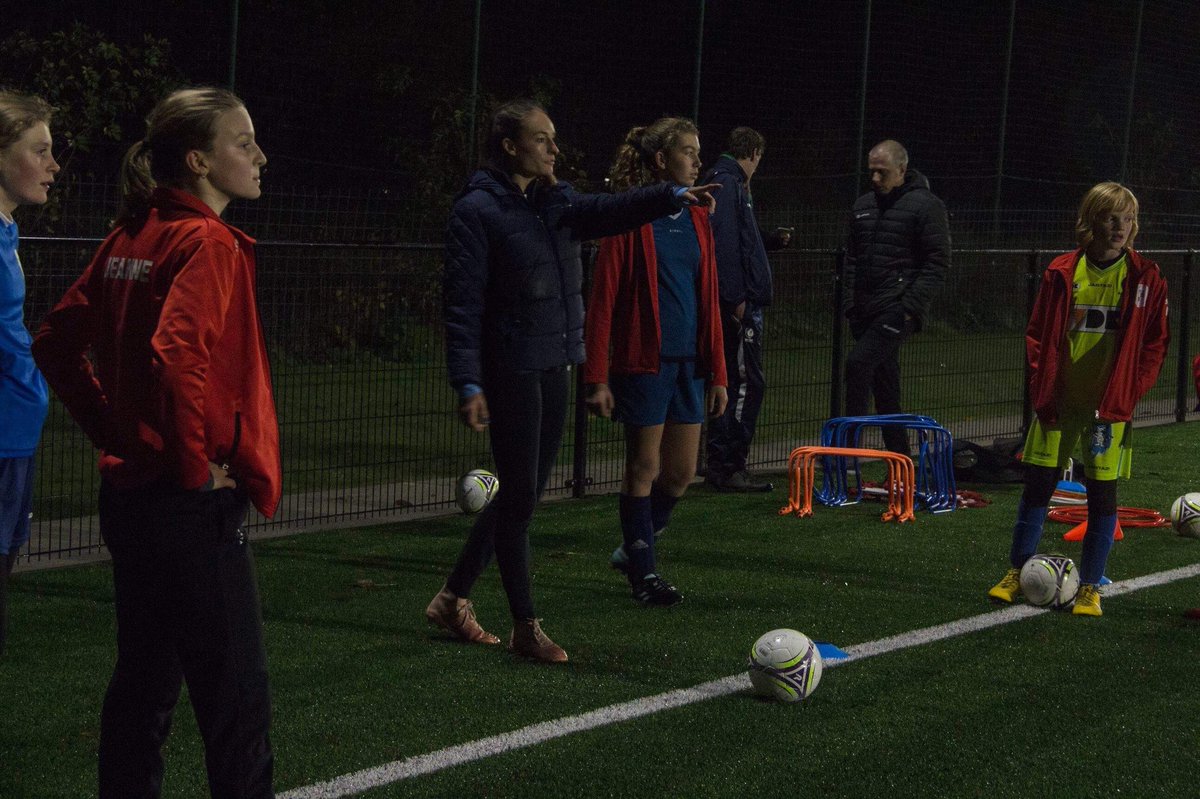 TessaWullaert's tweet photo. Never get tired of doing little things for others as they might occupy the biggest part of their hearts 🤗⚽️ #coachforaday #allsmiles https://t.co/Ifi0P1MYlF