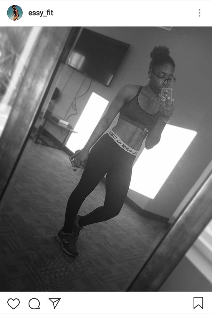 EssenceLMartin's tweet photo. Using myself as motivation to gain back the weight I've lost. Currently at 114 lbs; Aiming for 130Lbs #MyWeightGainJourney https://t.co/O6DtY3mk8C