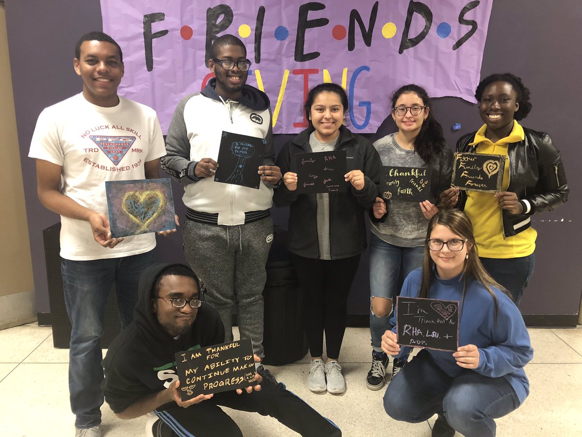 LSURHA's tweet image. Thanks to all who came to Resgiving! We are so thankful for all of our CC members, Ambassadors, and Senators!! Thank you for being an awesome part of RHA. Have a great and safe thanksgiving 🦃!!!