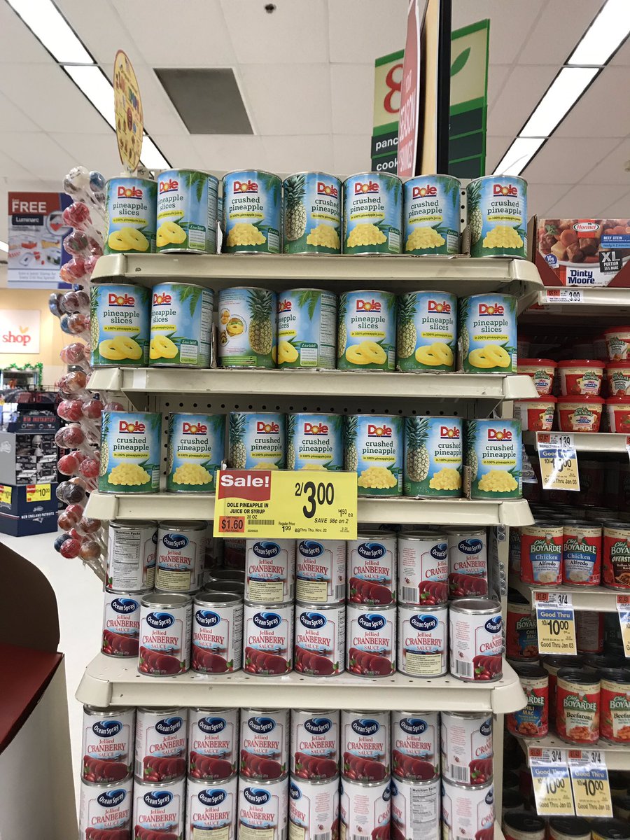 GregoryPliska's tweet photo. Shaw’s Merrimack NH (DW Highway) @CPGThanksgiving https://t.co/8nHfTcV95t