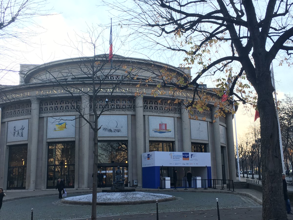 Heureux d'avoir pu accompagner <a href="/laliguecancer/">La Ligue contre le cancer</a> ds la formulation de propositions pour mieux prévenir les cancers #EGPC. 10 ateliers soc. civile/experts, 143 classes de 9-14 ans sollicitées, et 2 temps de consultation des citoyens sur #Assembl. Le résultat: bit.ly/2Bni8xB