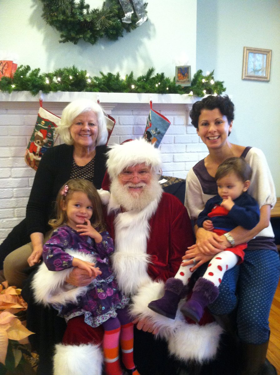 Small BIZ SAT 🎁, Our 8th BDAY 🎉 &amp; More 💕 Monira - mailchi.mp/0d90317bd586/w…