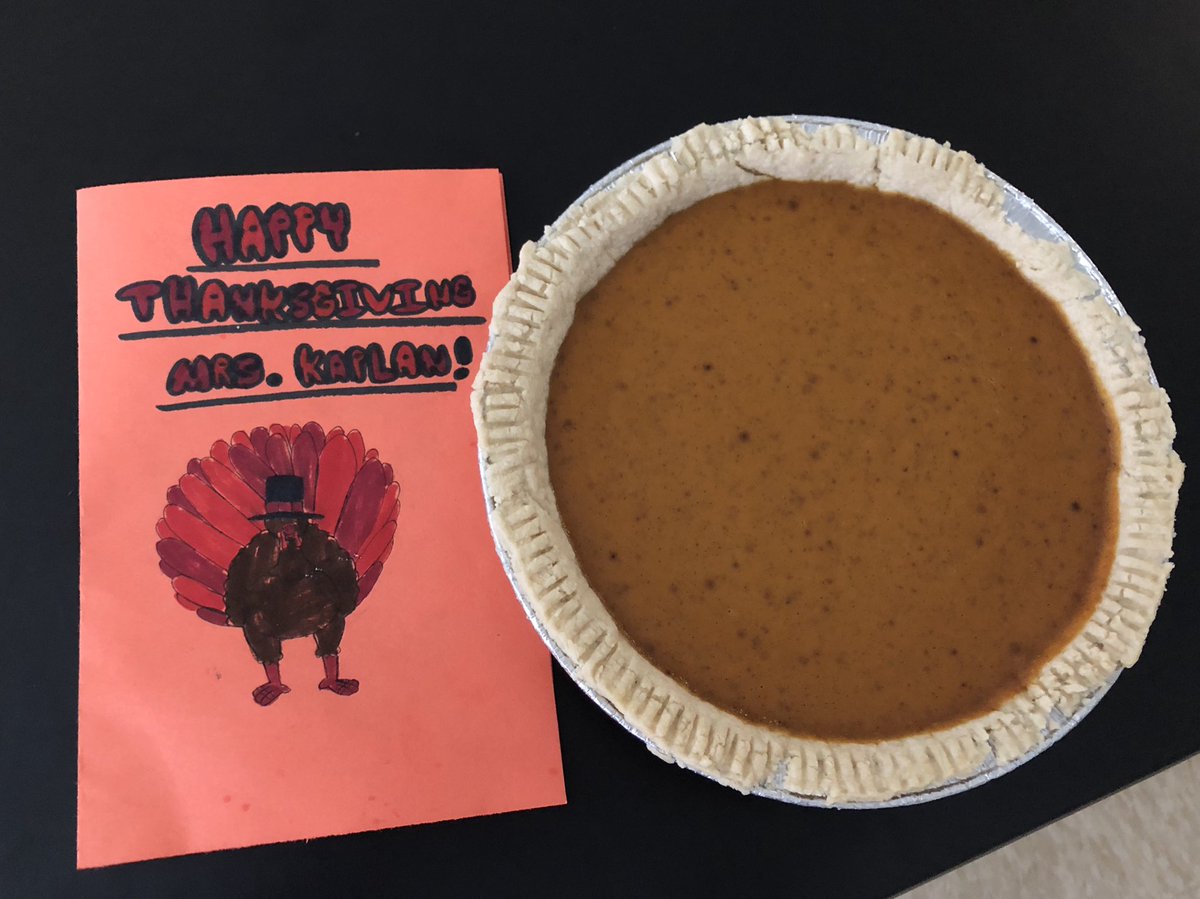 jenkaplan428's tweet photo. Thankful for the students who prep and bake pies for the teachers at UDHS #UDThankful @UpperDubSuper https://t.co/oWCxBVOUqJ