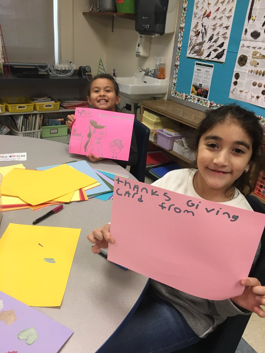 MrsHajart's tweet photo. Having fun in Makerspace lunch! So thankful for our amazing students. #HWOESPride #HWOgden @OgdenElementary https://t.co/bYJPPs9Zh7