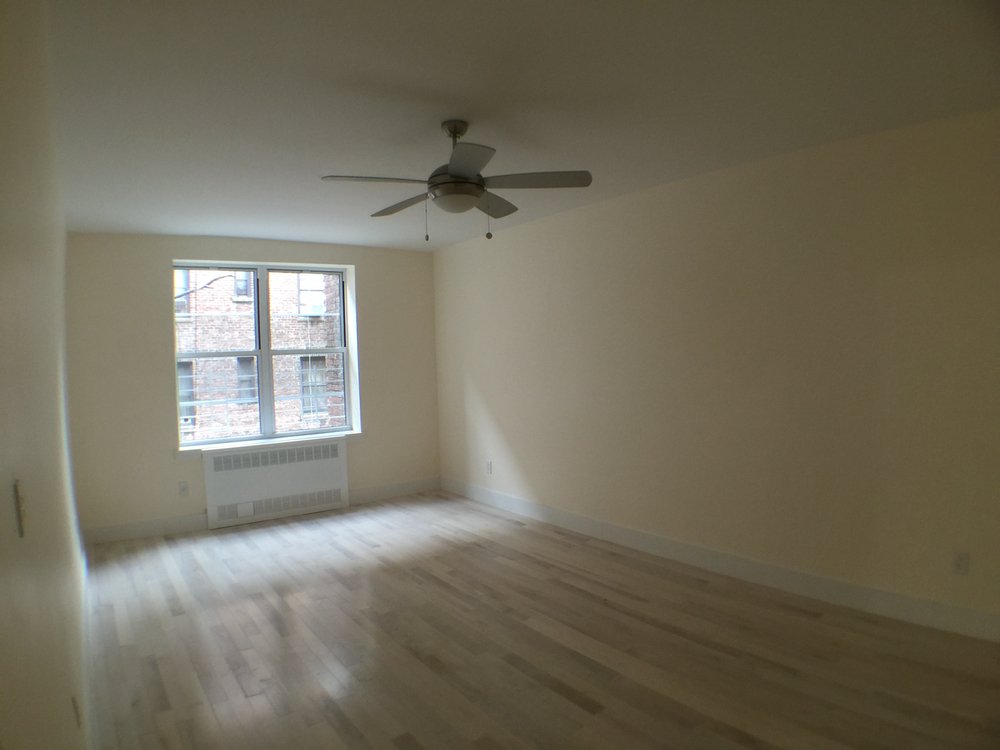 FreeUpAgent's tweet image. For rent in Brooklyn:

Beautiful 1 Bedroom Apartment A Few Blocks From #prospectpark for $2,198!
More information:

Call Daniel @ 718 775 7759 / email Daniel@bandhrealty.com

Apartment -&amp;gt; ow.ly/njxw30mHx0j
