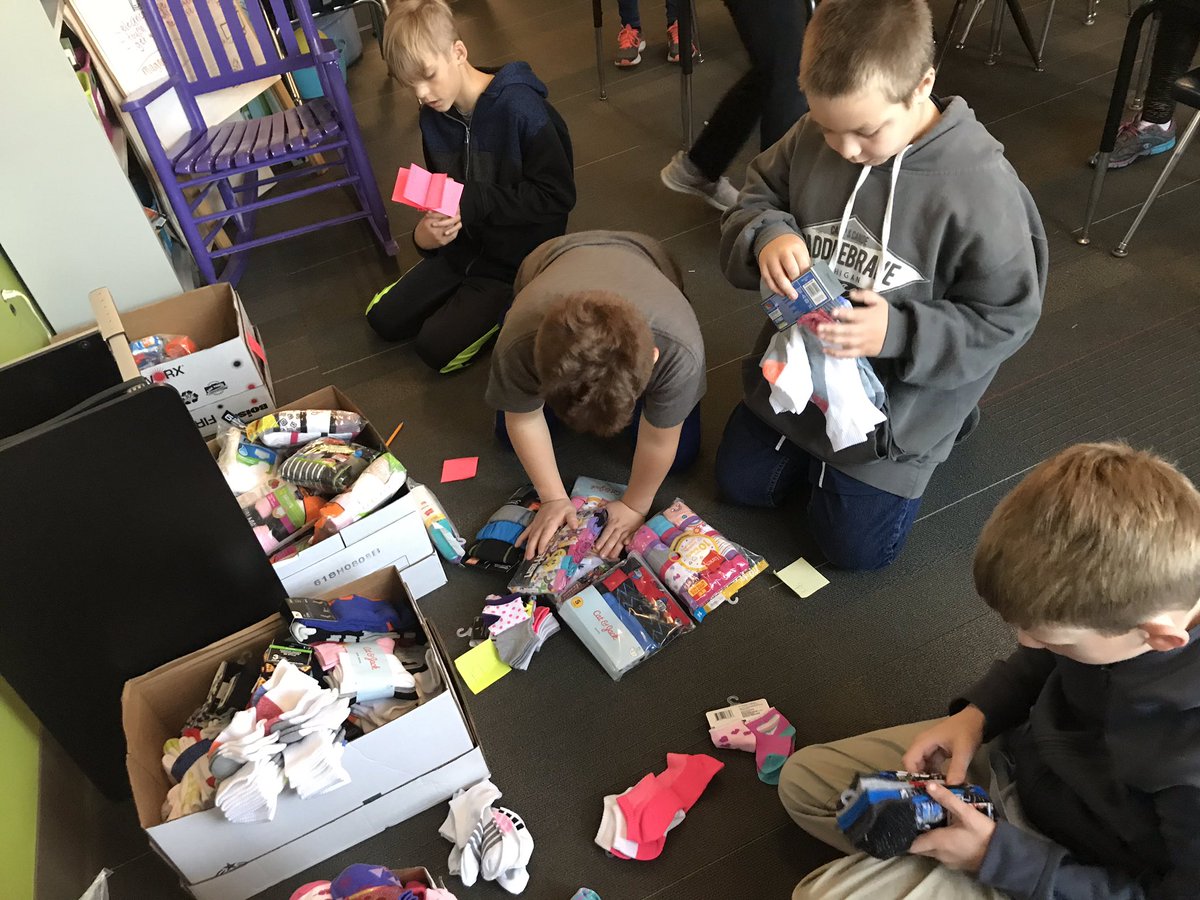 gale_tosto's tweet photo. 865 pairs of socks and underwear donated to the S.O.S. from our school collection for Socktober! #angellisallthat #berkleydiffence https://t.co/AxXuzYHafd
