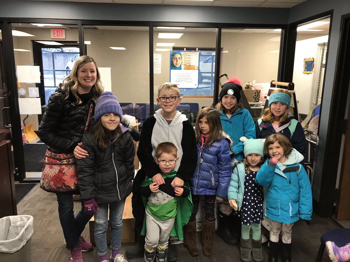 gale_tosto's tweet photo. 865 pairs of socks and underwear donated to the S.O.S. from our school collection for Socktober! #angellisallthat #berkleydiffence https://t.co/AxXuzYHafd