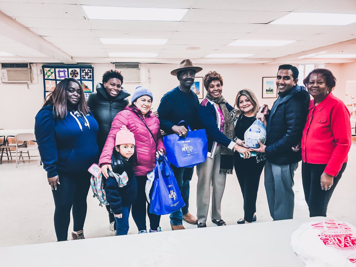 A successful giveback yesterday! We love working with our community and thank the Laguardia Kiwanis Club, Hersh Parekh Queens Regional Rep from the Office of Governor Andrew M. Cuomo and the episcopal church of Grace and Resurrection for helping us give back to the community.