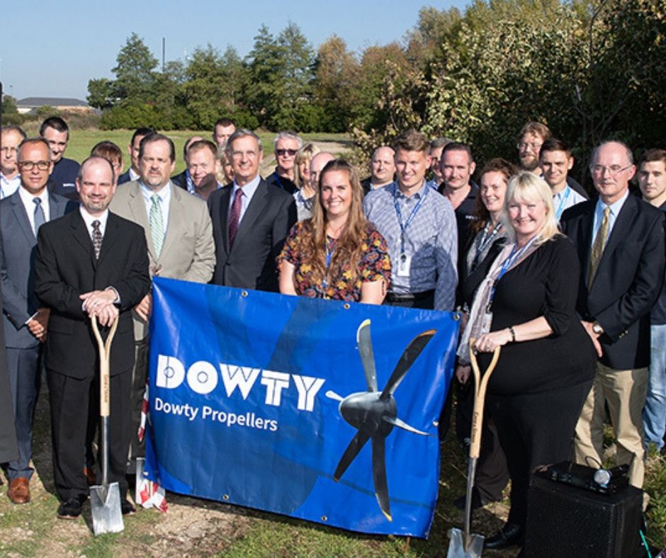 BizInnovateMag's tweet photo. Great news for #Gloucester as the ground is broken on Dowty Propellers' new headquarters https://t.co/HAK0OjSqg6 #glosbiz #Aerospace #manfucturing #engineering https://t.co/j3PwnARInR