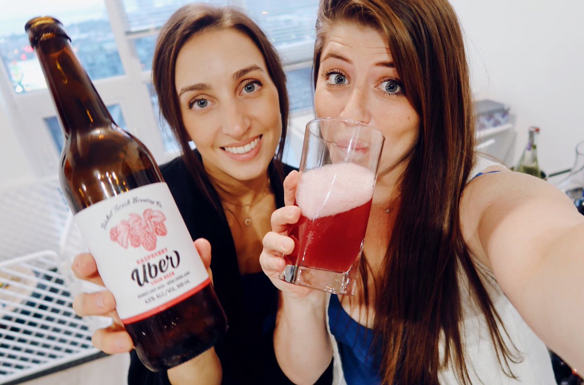 sipsandsnacksto's tweet photo. π» As you may already know, we love sour beers! @nickelbrookbrewing raspberry Uber is no exception! This delicious sour style of wheat beer is made on all π¨π¦ raspberries ( nothing we love more than an all local beer) and is so refreshingly sour! #weeklysips πΊ
β’
β’#beer https://t.co/MplL2h5acC