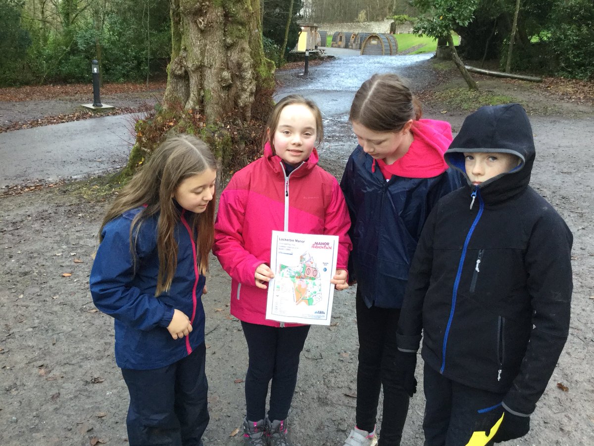 StMarksPrimary1's tweet photo. Out orienteering #lockerbie2018 https://t.co/8CYWNtLKBF