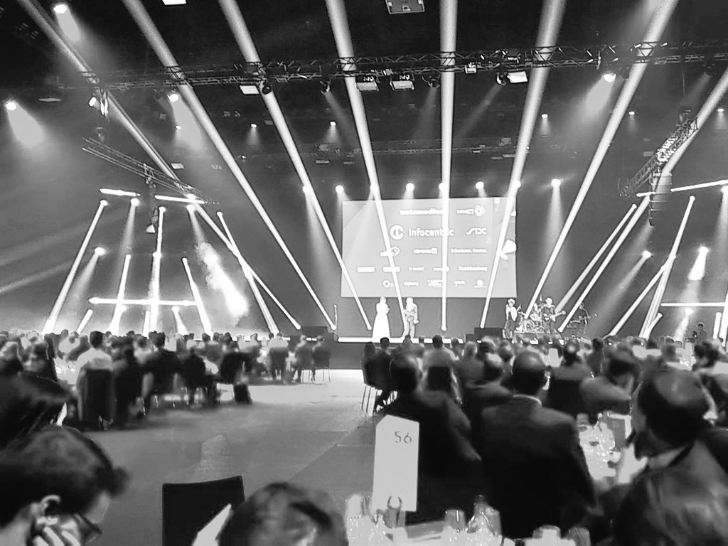 NiKauf's tweet image. &quot;Wer nicht digitalisiert wird bald egalisiert&quot; ... auch ohne hellseherische Fähigkeiten: das dürfte zutreffend sein. #SDEA18