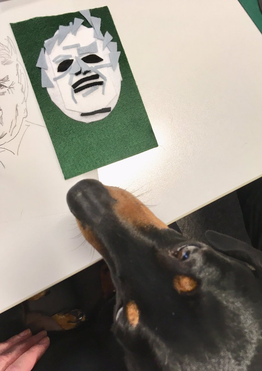 nunnersT's tweet image. ... because what you want to see right now is a miniature Dashcund looking at a fuzzy-felt John Prescott.
You’re welcome!
#fuzzyfelts #mojiworks #gamedev