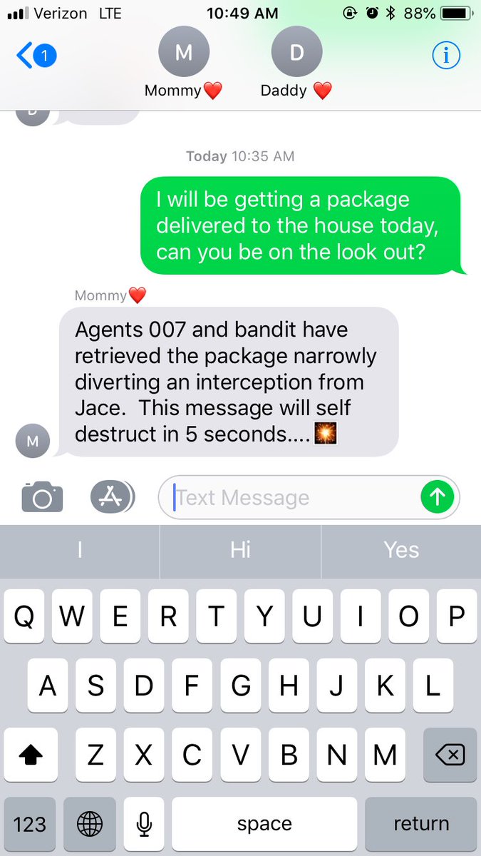 HartzellReannon's tweet photo. My mother is so extra (Jace is my dog) 😂 https://t.co/5FzeFjZtSb