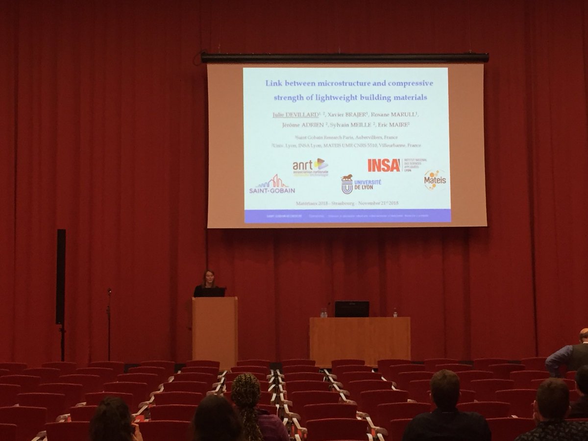 Julie Devillard #mateis #equipemetal on super light plasterboards at #materiaux2018