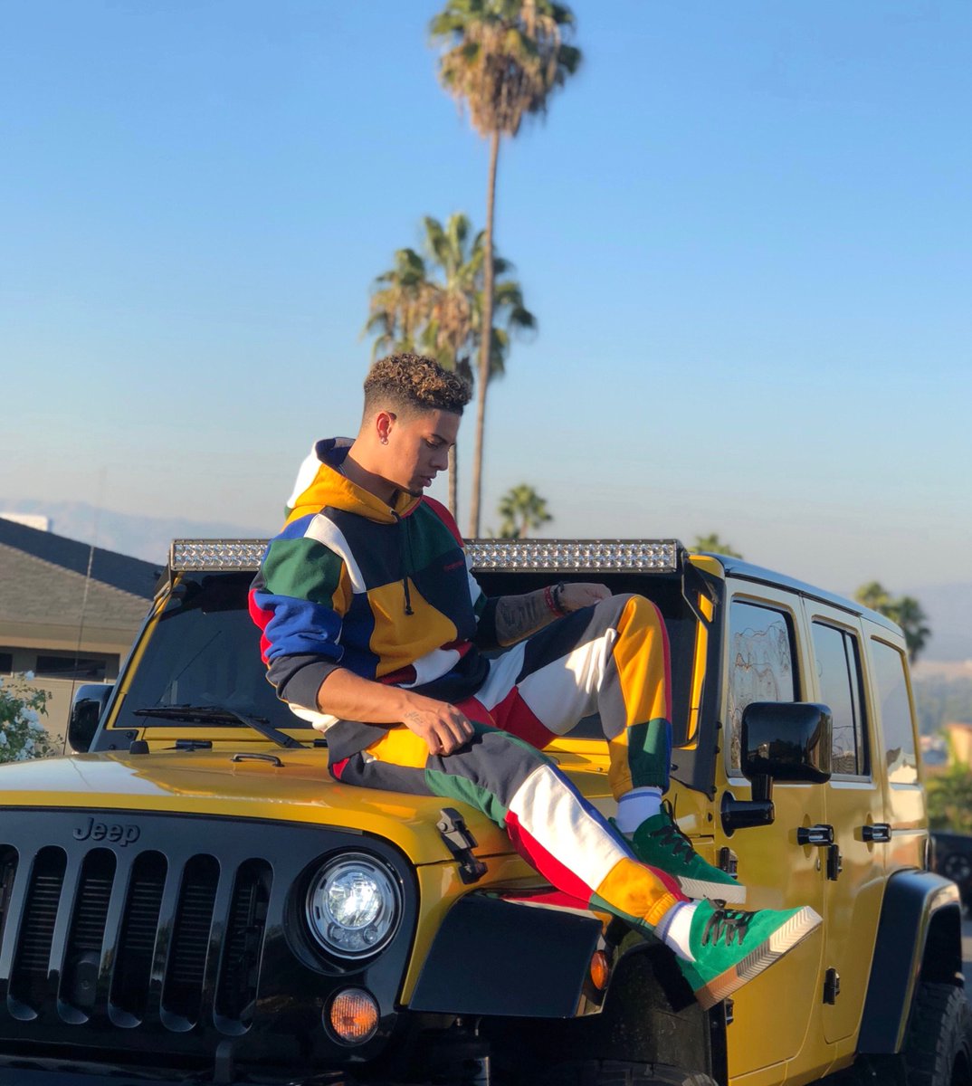 Austin McBroom tweet media