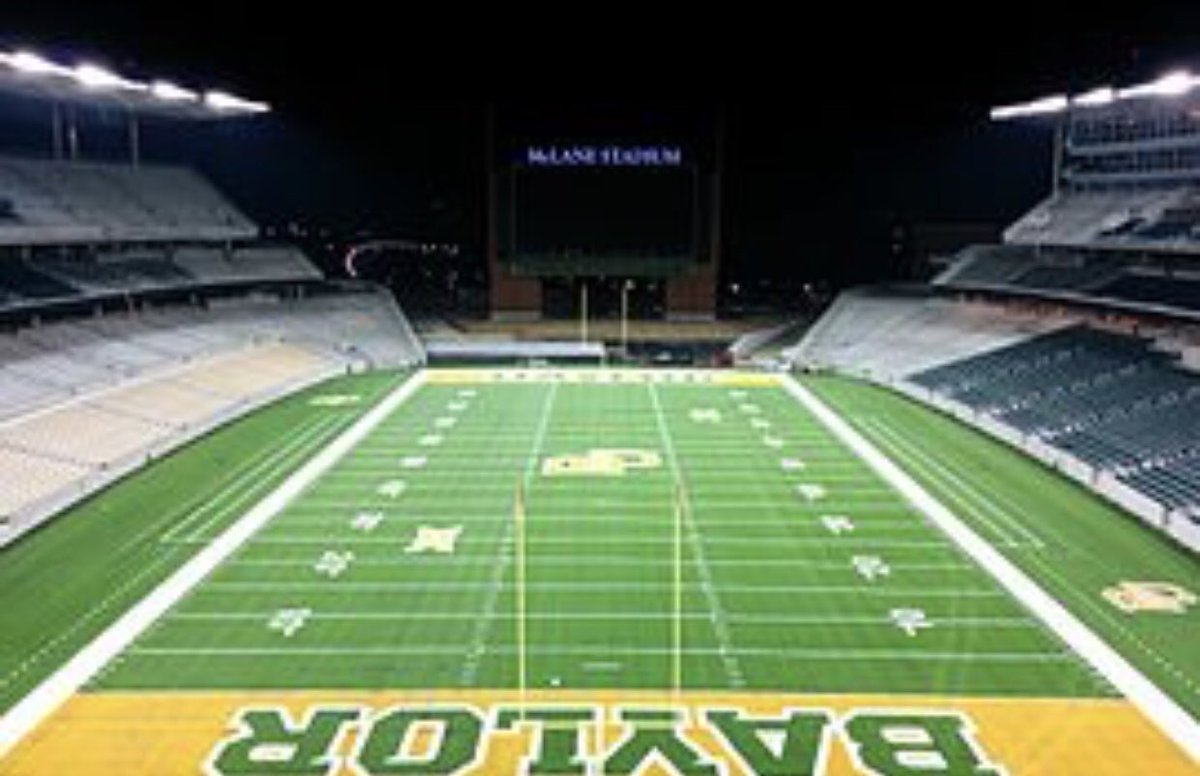 SEANMARTIN91's tweet photo. So thankful and blessed to receive my 4th offer from Baylor University🙏🏈 https://t.co/d8P93sRNWB