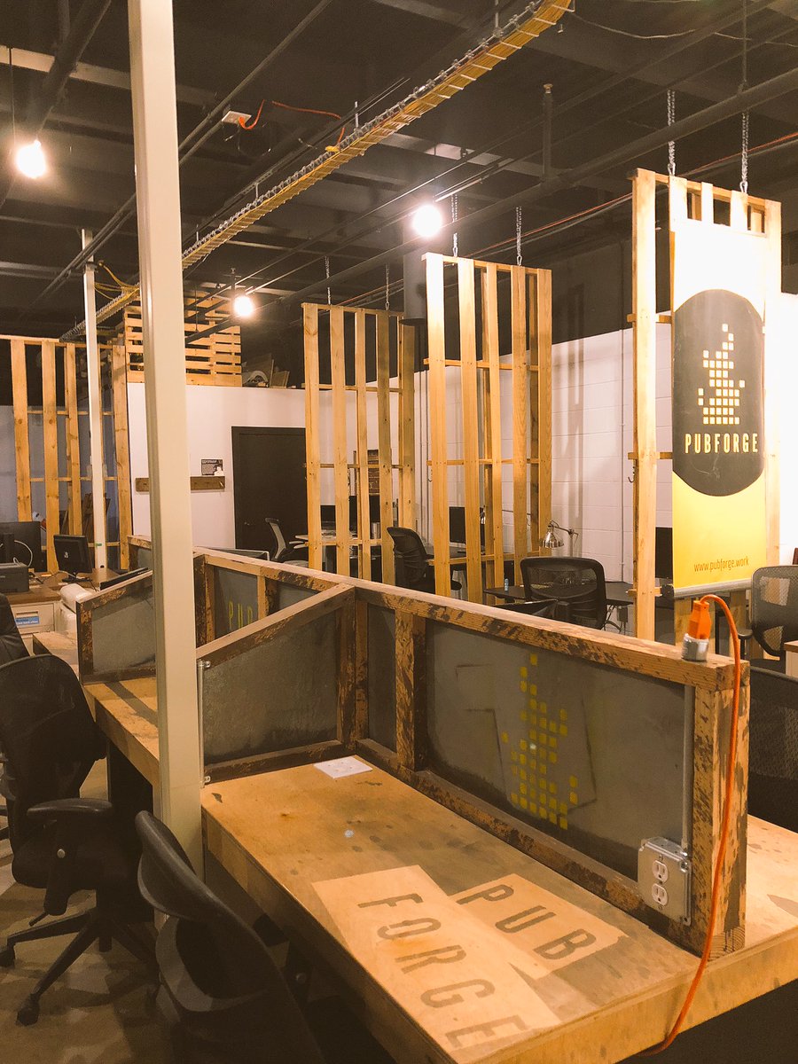 JoelTweets's tweet photo. God, I just love this place when it’s empty and quiet. It’s like a special treat, to enjoy it all for myself. Goodnight #pubforge. Have a happy thanksgiving. https://t.co/NkrFRSW6Zi