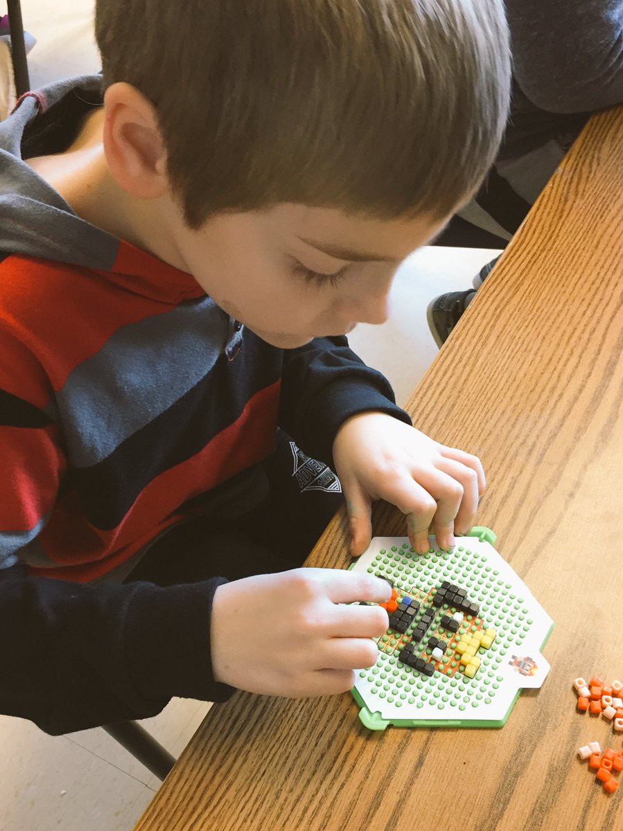 mrscott2jo's tweet photo. A BIG Minds On activity today with the help of a gift from @Imports_Dragon We built these awesome #Qixels3D to fill our scene...I wonder where Pixel art will take us next??? ๐ค @St_Andrew145 https://t.co/rpnODOGwcP